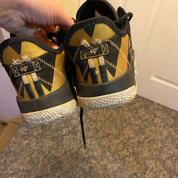 Jordan Westbrook’s. - Picture 2 of 4